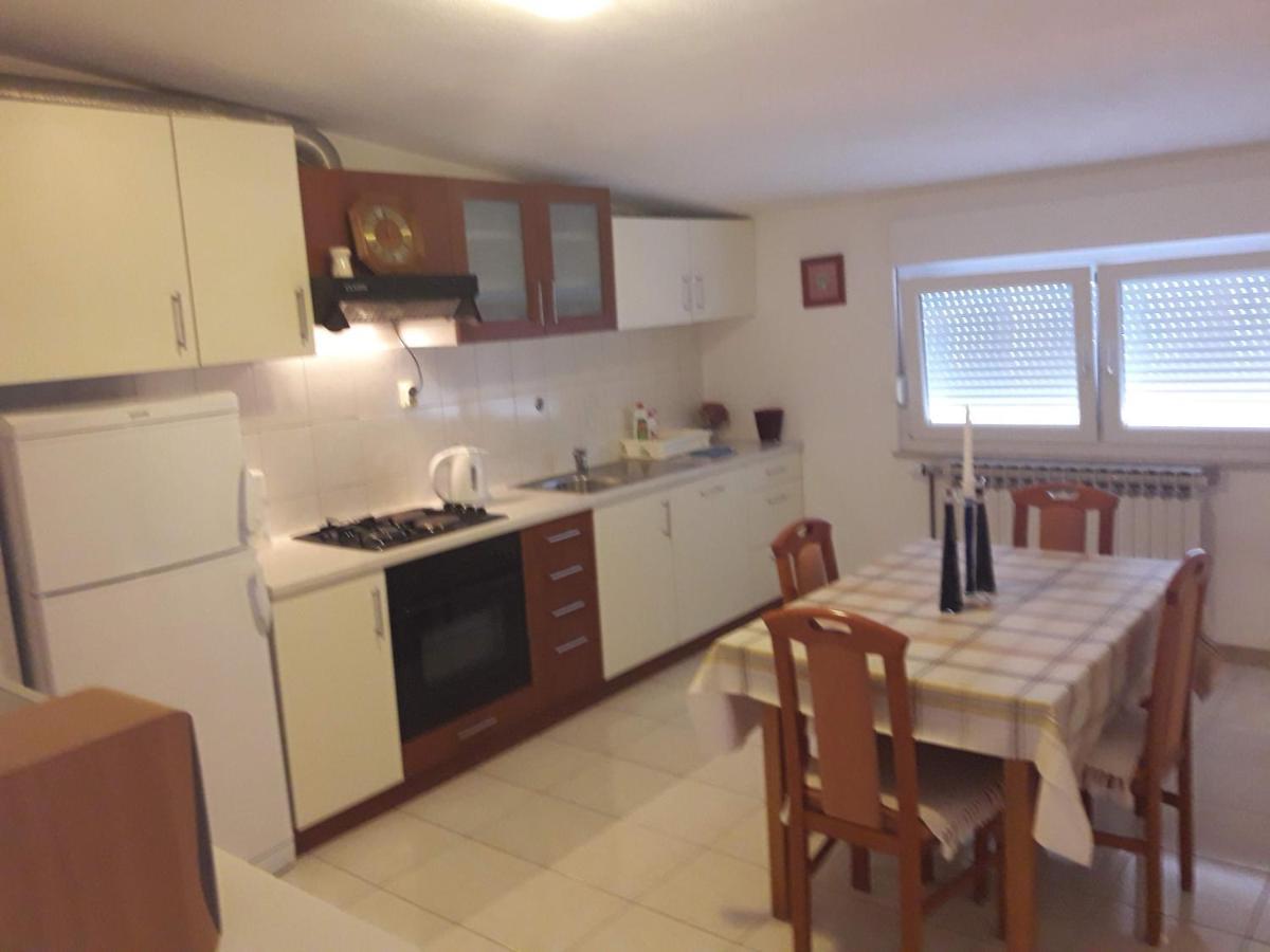 Apartmani Mila Podstrana Eksteriør billede