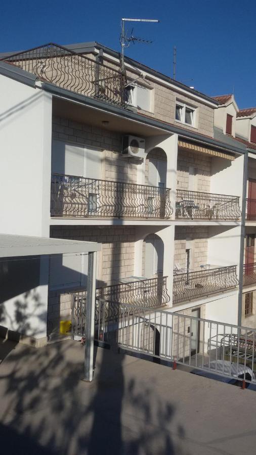 Apartmani Mila Podstrana Værelse billede